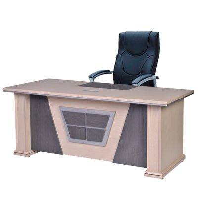 Bàn lãnh đạo LK Hòa Phát NTP1890T1