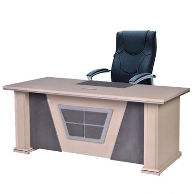 Bàn lãnh đạo LK Hòa Phát NTP1890T1